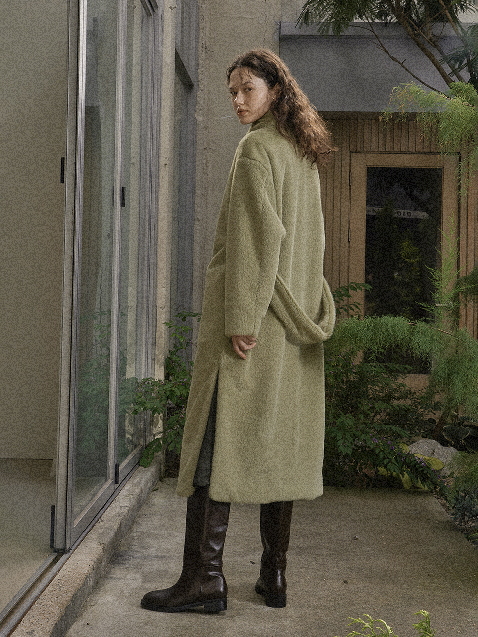 FAKE FUR LONG COAT_GREEN TEA